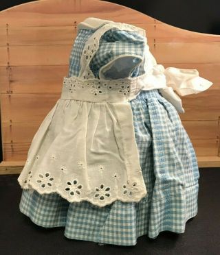 ADORABLE VINTAGE CHATTY CATHY BLUE GINGHAM DRESS WITH WHITE EYELET APRON 2