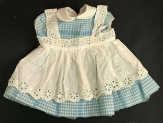 ADORABLE VINTAGE CHATTY CATHY BLUE GINGHAM DRESS WITH WHITE EYELET APRON 5