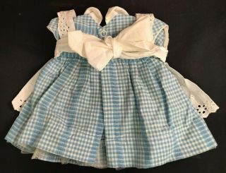 ADORABLE VINTAGE CHATTY CATHY BLUE GINGHAM DRESS WITH WHITE EYELET APRON 6