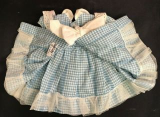 ADORABLE VINTAGE CHATTY CATHY BLUE GINGHAM DRESS WITH WHITE EYELET APRON 7
