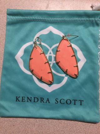 Kendra Scott Coral Vintage Earrings Gold Tone
