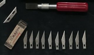 ViNTAGE X - ACTO Knife Set with Box,  6 Knifes,  Razor Saw & 35,  Blades 5