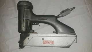 Vintage Duo - Fast Nail Gun Fn - 83 83 Un -