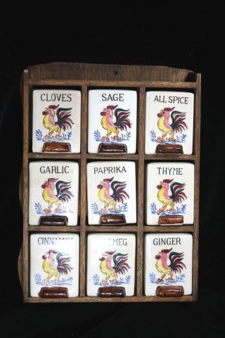 Vintage Hanging Spice Rack Fred Roberts Co.  Ceramic Chicken Rooster Wood Japan