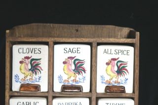 Vintage Hanging Spice Rack Fred Roberts Co.  Ceramic Chicken Rooster Wood Japan 2
