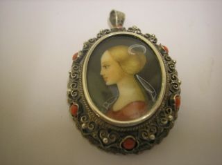 Vintage Hand Painted Miniature Portrait Of Lady In Pendant Brooch In 800 Silver