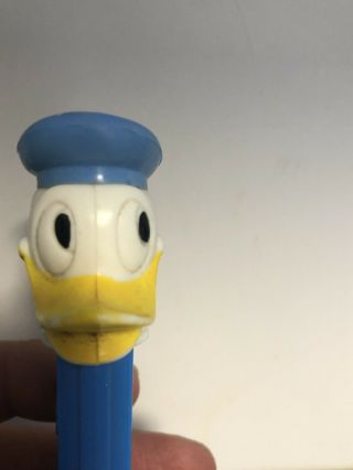 Vintage Pez Donald Duck die cut stem Austria 2.  6 8