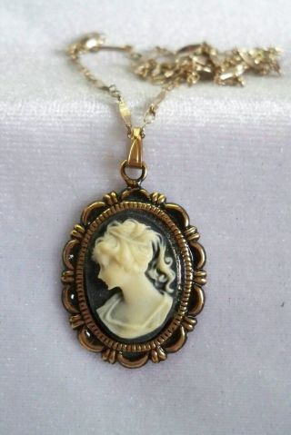 Vintage White On Black Carved Resin Cameo Pendant Necklace