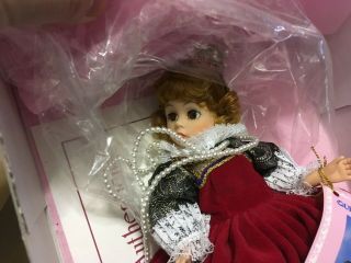 Vintage Madame Alexander Doll - Queen Elizabeth I
