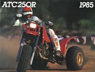 Vintage 1985 Honda Atc250r 3 - Wheeler Atv Motocross Sales Brochure