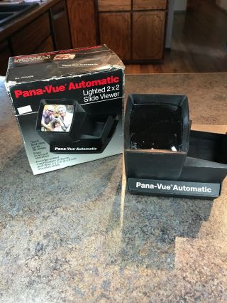 Vintage View Master Pana - Vue Automatic Lighted 2x2 35mm Slide Viewer