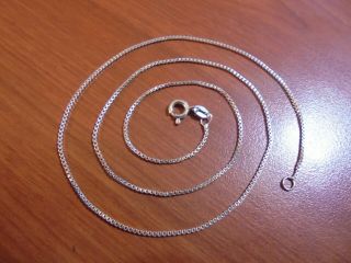 Vtg Sterling Silver Box Chain Necklace 18 1/8 " Long 2.  5 Grams Italy