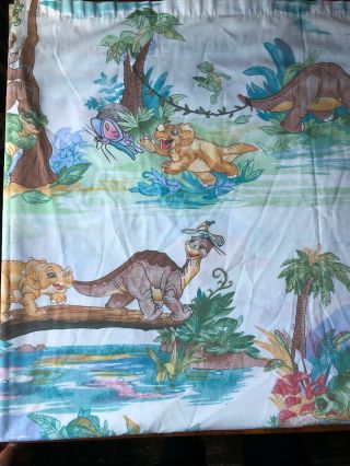1987 The Land Before Time Twin Flat Bed Sheet Vintage Fabric Cutter Dinosaur Euc