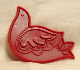 Chilton Vintage Cookie Cutter - Two Turtle Doves 12 Days Christmas Bird Peace