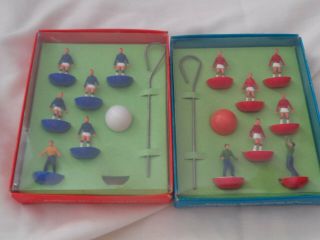 Vintage 1960/70s Subbuteo Footall Express Team E 300 Red And Blue Team