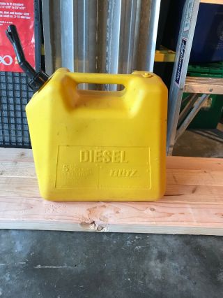 Vintage Diesel Blitz Yellow Gas Can Fuel Container Spout 5 Gallon Farm