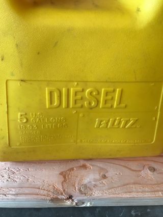 Vintage Diesel Blitz Yellow Gas Can Fuel Container Spout 5 Gallon Farm 2