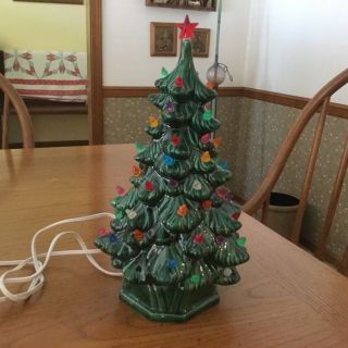 Vintage ceramic Christmas tree,  12”.  Red star.  Electrical. 5