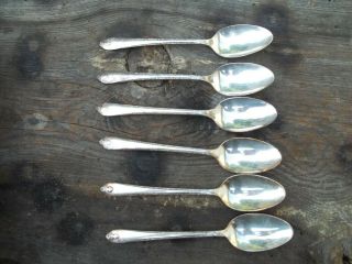 6 Vintage Teaspoon Wm Rogers & Son Silver Plate Table Flatware Exquisite