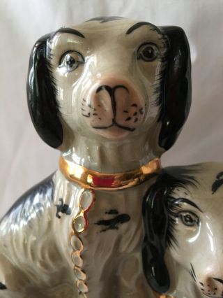 Vintage Staffordshire Porcelain Pottery Spaniels Dogs Figurines Barrel Statues 4