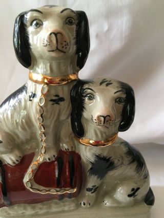Vintage Staffordshire Porcelain Pottery Spaniels Dogs Figurines Barrel Statues 8