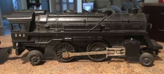 Vintage Lionel 242 Locomotive Engine & “PENN CENTRAL Coal Tender.  Railroad 4