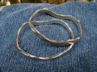 Pair Matching Vintage Mexican Sterling Silver Hinged Bangle Bracelets 49.  08 Grms 2