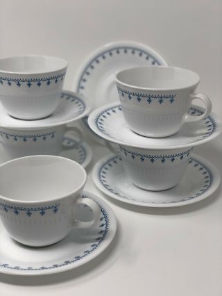 Vintage Corelle Livingware Blue Snowflake Garland Set of 5 Cups & Saucers 3
