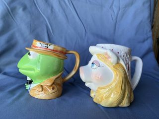 2 Vintage 3D Sigma Coffee Mugs Kermit the Frog and Miss Piggy - Jim Henson Show 2