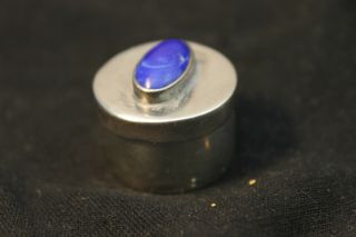 VINTAGE STERLING SILVER LAPIS TOP ROUND 1 