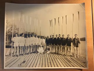 Vintage Yale Crew Team 8x10 Photograph (photo)