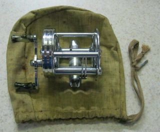 Vintage Shakespeare Criterion 1960 Model Gl Bait Casting Reel With Pouch