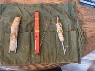 Rare Vintage 3 Piece Wooden Ice Fishing Set With Carrying Case Spear And Rods