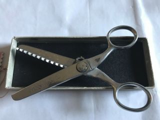 Vintage Wiss Model D Junior 5.  5 " Pinking Shears With Box Mid 1940s