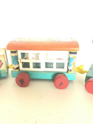 1963 Vintage Fisher Price 999 HUFFY PUFFY 4 pc Wooden Train Set 4