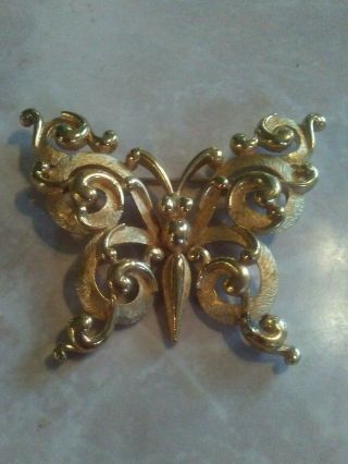 Vintage Signed Crown Trifari Brushed Gold Tone Butterfly Figural Brooch Pin