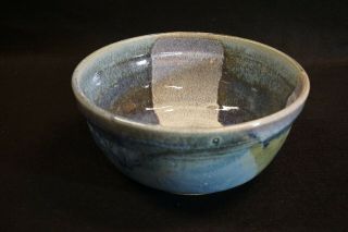 Wonderful Hand Crafted Vintage Pottery Bowl Signed by Artist Named Belinda 4