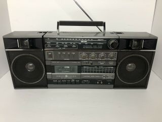 Vintage General Electric 3 - 5266a Boombox Ghettoblaster Cassette Player Am Fm