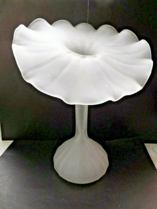 Vintage Fenton?satin Ribbed Glass Vase With Wide Frilly Rim At 7 - 1/2 In
