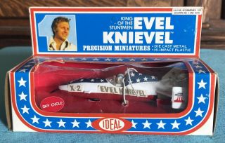 Vintage 1976 Ideal Evel Knievel Diecast Sky Cycle X - 2