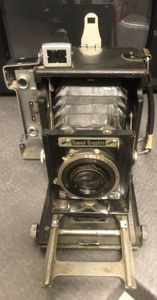 Vintage Speed Graphic Camera 2 1/4” X 3”