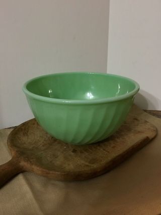 Vintage Jadeite Green Fire King Swirl Large Mixing Bowl 9 X 4 1/2