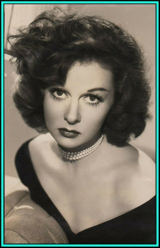 Susan Hayward In " Smash - Up The Story Of A Woman " - Vintage Portrait 1947