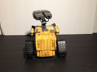 Vintage Thinkway Toys/Disney Pixar 6 Inch Voice Command Talking Dancing Wall - E 4