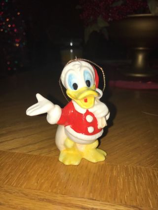 Disney Donald Duck Santa Hat Gift Present Vintage Christmas Ornament Taiwan