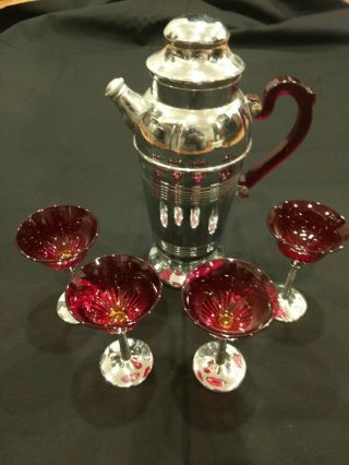 VINTAGE ART DECO CHROME & RED BAKALITE COCKTAIL SHAKER w 4 GLASSES 2