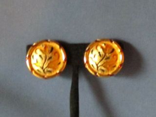 Vintage Crown Trifari Gold - Tone Metal Yellow & Green Enamel Flower Clip Earrings