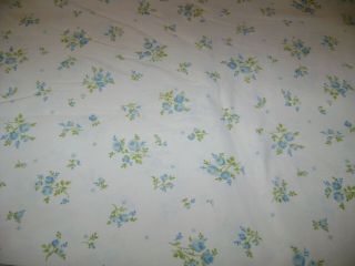 Twin Size Flat Sheet.  Vintage Wamsutta.  Blue Floral