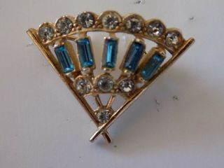 Vintage Brooch Pin Small Gold Tone Fan Crystal Baguette Rhinestones 2