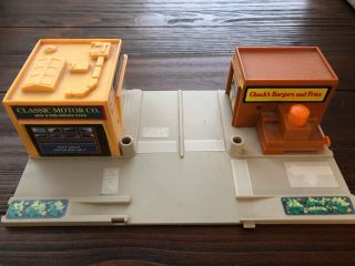 Vintage 1981 Hot Wheels City Street Classic Motor And Chuck Burgers